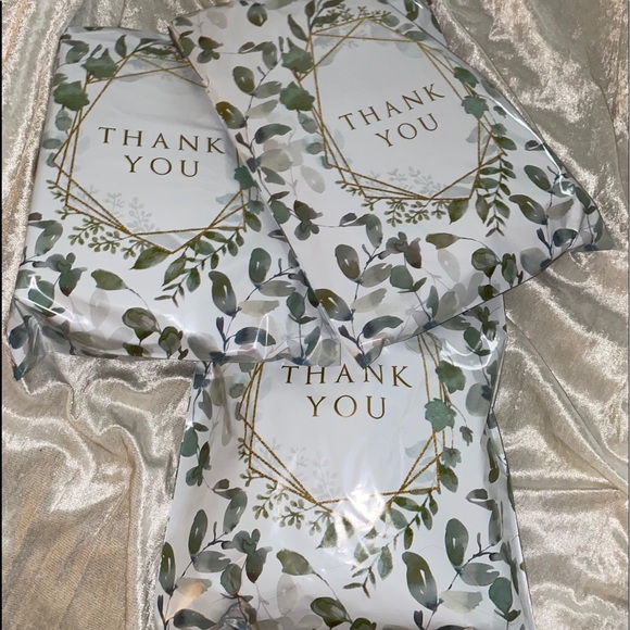 💕HELLO GORGEOUS💕 - Picture 4 of 6